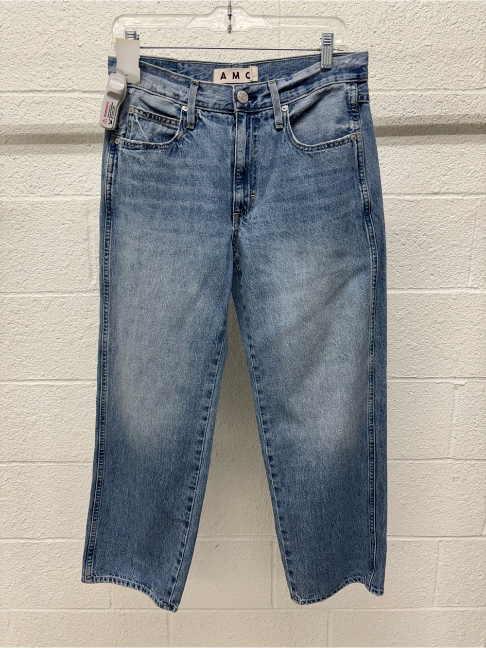 AMO Billie Wide Straight Leg Cropped Jeans